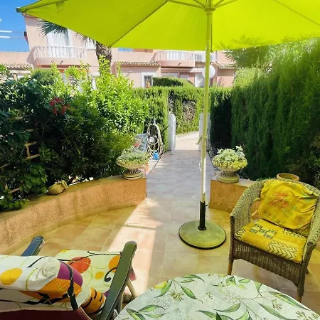 Adosado Campo Olivar Locdenia بيت للعطل *